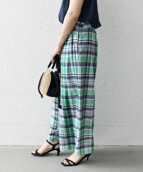 SHIPS any(シップス エニィ)の「SHIPS any:〈洗濯機可能〉マドラス チェック タック フレア パンツ(その他パンツ・レディース・オレンジ/グリーン・ONE SIZE)」の10枚目の写真