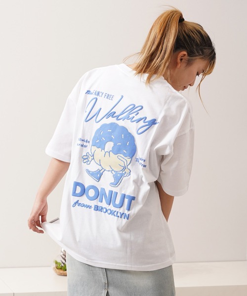 1111clothing(ワンフォークロージング)の「ドーナツモチーフ ビッグTシャツ / Donut motif Big T-shirt(Tシャツ/カットソー・メンズ・ブルー系/ブラック/ホワイト・L/M)」の22枚目の写真