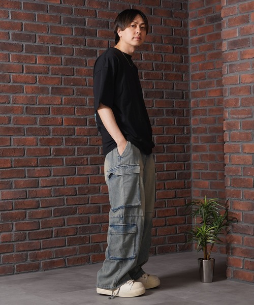 1111clothing(ワンフォークロージング)の「ドーナツモチーフ ビッグTシャツ / Donut motif Big T-shirt(Tシャツ/カットソー・メンズ・ブルー系/ブラック/ホワイト・L/M)」の7枚目の写真
