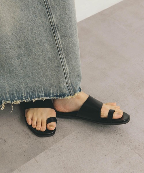 KBF（ケイビーエフ）の「シティトングサンダル（サンダル・レディース・ブラック/バーガンディー・37/36/38）」の12枚目の写真