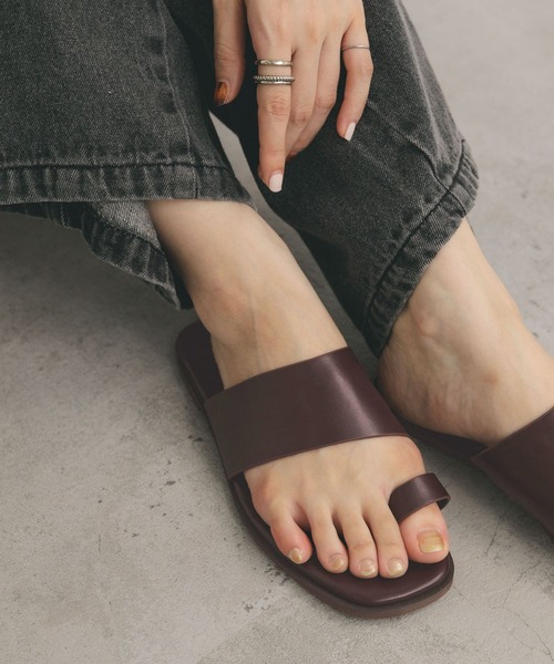 KBF（ケイビーエフ）の「シティトングサンダル（サンダル・レディース・ブラック/バーガンディー・37/36/38）」の17枚目の写真