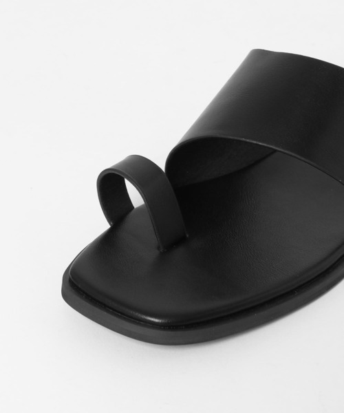 KBF（ケイビーエフ）の「シティトングサンダル（サンダル・レディース・ブラック/バーガンディー・37/36/38）」の8枚目の写真