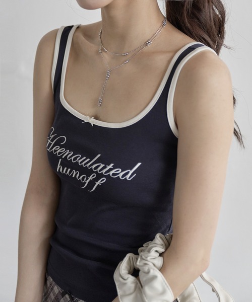 UNE MANSION(ユヌマンション)の「ラブリーリボンサイドシャーリングレタリング刺繍バイカラータンクトップ(キャミソール・レディース・グレー/ホワイト/ネイビー/ワイン・FREE)」の12枚目の写真