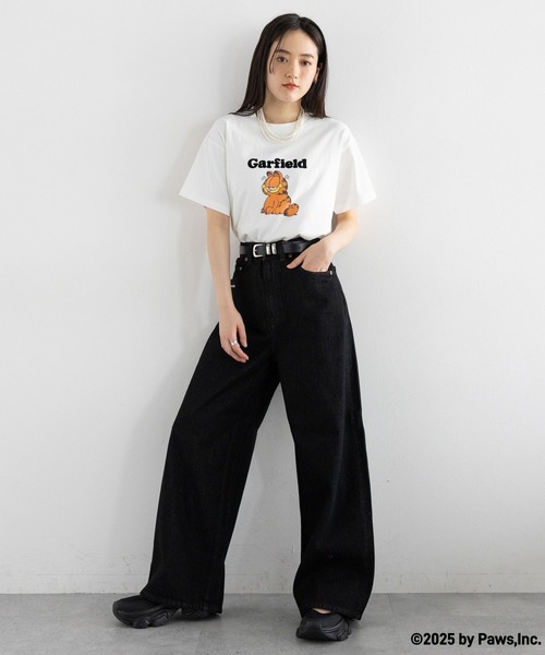 RAGEBLUE（レイジブルー）の「＜Garfield/ガーフィールド ＞プリントTシャツ（Tシャツ/カットソー・レディース・ブラック/ホワイト・FREE）」の3枚目の写真