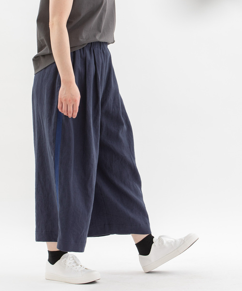 nop de nod(ノップドゥノッド)の「リネンサイドラインクロップドワイドパンツ(その他パンツ・レディース・ダークブルー/ネイビー/ブラック・M)」の3枚目の写真