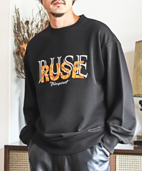 LUXSTYLE（ラグスタイル）の「胸ブラシロゴ刺繍裏毛トレーナー（スウェット・メンズ・ホワイト/ブラック・L/M）」の2枚目の写真