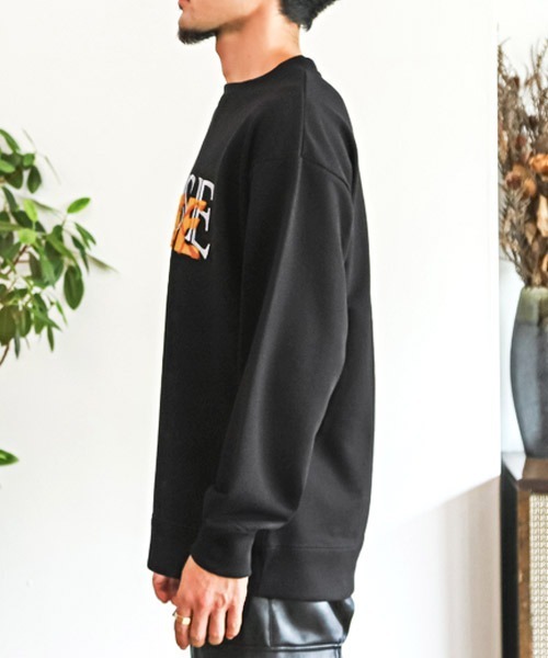 LUXSTYLE（ラグスタイル）の「胸ブラシロゴ刺繍裏毛トレーナー（スウェット・メンズ・ホワイト/ブラック・L/M）」の15枚目の写真