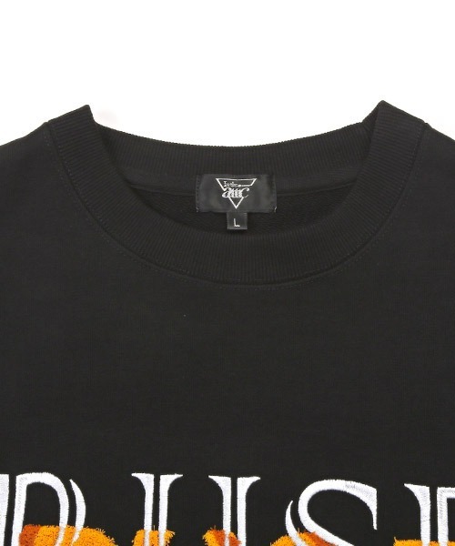 LUXSTYLE（ラグスタイル）の「胸ブラシロゴ刺繍裏毛トレーナー（スウェット・メンズ・ホワイト/ブラック・L/M）」の11枚目の写真
