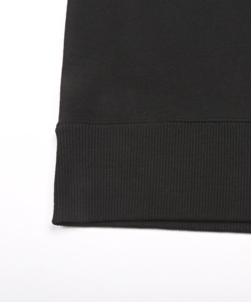 LUXSTYLE（ラグスタイル）の「胸ブラシロゴ刺繍裏毛トレーナー（スウェット・メンズ・ホワイト/ブラック・L/M）」の4枚目の写真