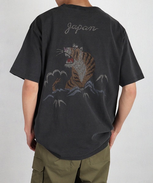 HOUSTON(ヒューストン)の「HOUSTON ヒューストン スーベニア 半袖 ポケットTシャツ 虎 龍 スカル 和柄(Tシャツ/カットソー・メンズ・ブラック/ナチュラル/ブラック系その他/ベージュ系その他/ベージュ系その他3/ブラック系その他2/ベージュ系その他2/ブラック系その他3・MEDIUM/LARGE/X-LARGE/XX-LARGE)」の9枚目の写真