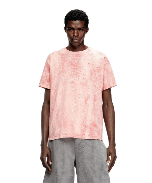 DIESEL（ディーゼル）の「メンズ Tシャツ T-NORM-T8（Tシャツ/カットソー・メンズ・グレー/ピンク・XXX-LARGE/LARGE/MEDIUM/X-LARGE/SMALL/X-SMALL/XX-LARGE）」の5枚目の写真