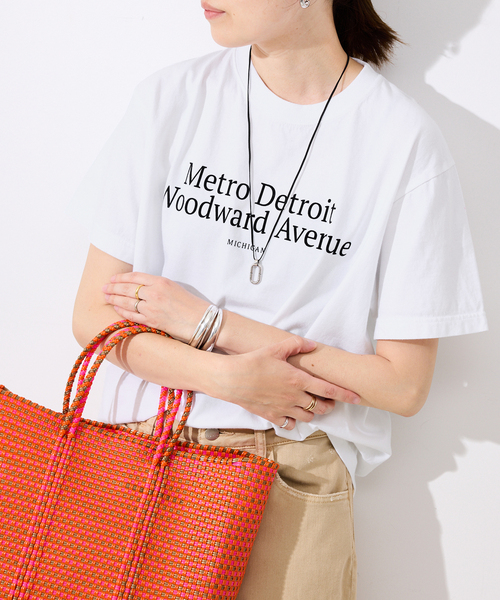 SLOBE IENA(スローブイエナ)の「GULF COAST/ガルフコースト SLOBE別注 グラフィックTEE1(Tシャツ/カットソー・レディース・レッド/ブラウン/ホワイト/ネイビー・FREE)」の1枚目の写真