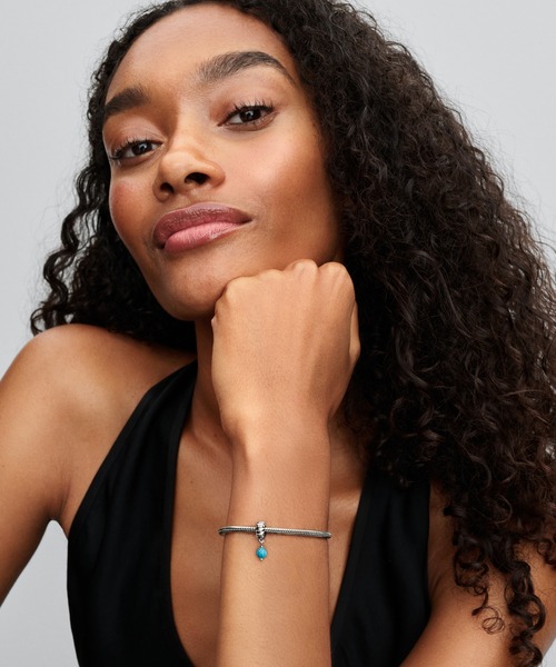 のんたん様　ネオンブルーアパタイト&スモーキー＆フェザーアゲート3点＊チャーム ネオンブルーアパタイト マダガスカル産 0.52ct / 4.8x4.8mm前後