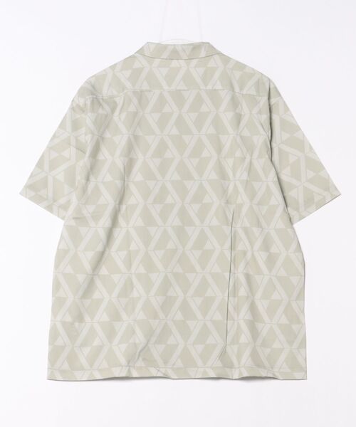 VENCEEXCHANGE(ヴァンスエクスチェンジ)の「幾何学柄ハーフスリーブシャツ(シャツ/ブラウス・メンズ・ベージュ・L/M/LL)」の8枚目の写真