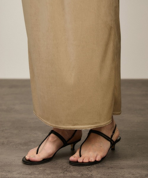 SALON adam et rope'（サロン アダム エ ロペ）の「トリアセベロアナロースカート / セットアップ対応（スカート・レディース・ベージュ/ブラック・FREE）」の19枚目の写真