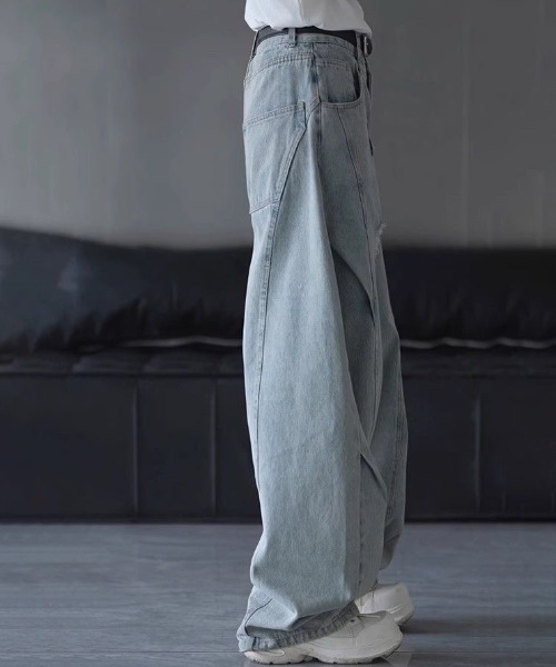 FreeZone（フリーゾーン）の「ルーズフィットダメージワイドデニムパンツ（デニムパンツ・メンズ・ライトブルー・S/M/L）」の2枚目の写真