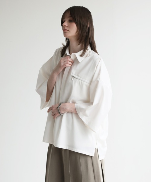 ELLUV(エルブ)の「【ELLUV/エルヴ】サマーTR ジップポケット ハーフスリーブ オーバーサイズシャツ(シャツ/ブラウス・メンズ・サックスブルー/ブラック/ホワイト・L/M/S)」の8枚目の写真