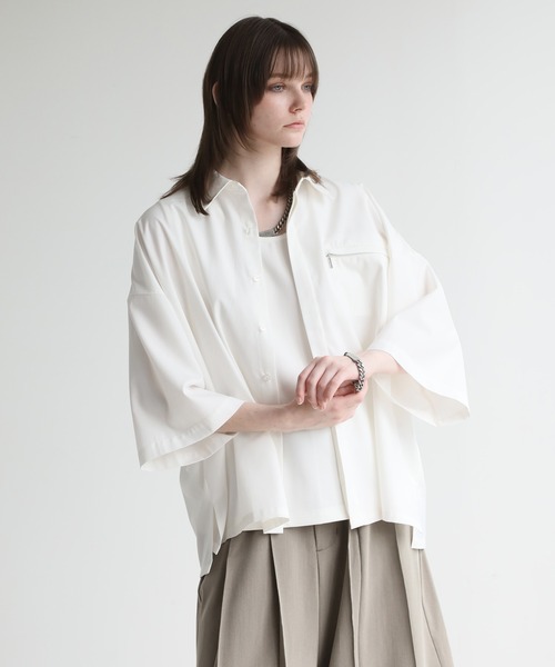 ELLUV(エルブ)の「【ELLUV/エルヴ】サマーTR ジップポケット ハーフスリーブ オーバーサイズシャツ(シャツ/ブラウス・メンズ・サックスブルー/ブラック/ホワイト・L/M/S)」の10枚目の写真