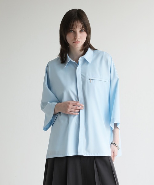 ELLUV(エルブ)の「【ELLUV/エルヴ】サマーTR ジップポケット ハーフスリーブ オーバーサイズシャツ(シャツ/ブラウス・メンズ・サックスブルー/ブラック/ホワイト・L/M/S)」の16枚目の写真