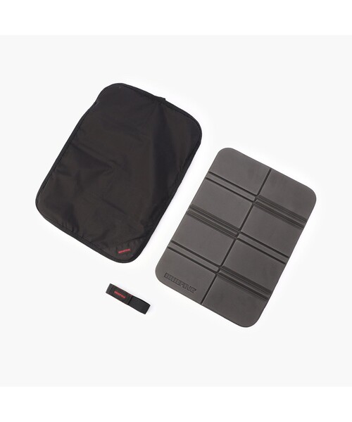 BRIEFING（ブリーフィング）の「【BRIEFING／ブリーフィング】FOLDING SQUARE CUSHION（アウトドアグッズ・メンズ・ブラック・FREE）」の8枚目の写真