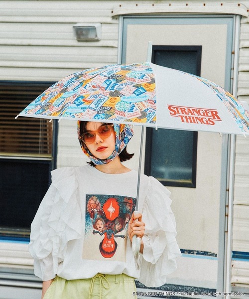 セール】【STRANGER THINGS】コラボ ビニール傘（長傘）｜niko and