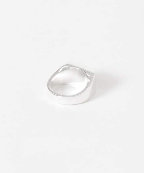 XOLO（ショロ）の「XOLO　Signet Ring S.Gray Flower（リング・メンズ・シルバー・LARGE）」の3枚目の写真
