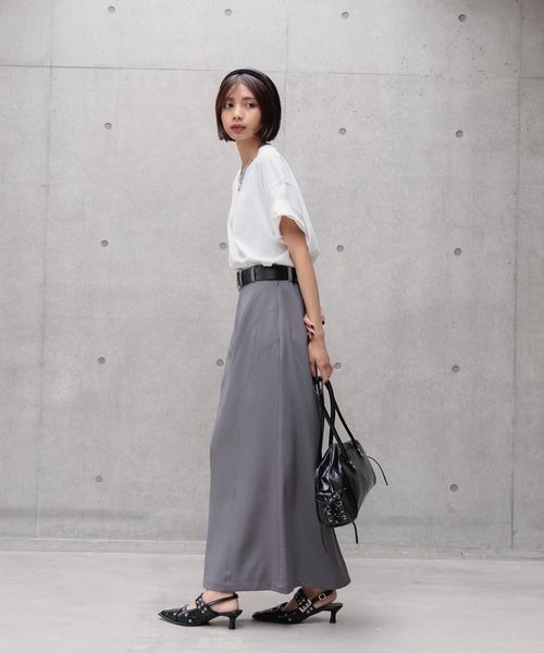 PAGEBOY(ページボーイ)の「USEDライクカコウT(Tシャツ/カットソー・レディース・ブラック/グレー系その他/オフホワイト/ブルー系その他・MEDIUM/LARGE)」の6枚目の写真