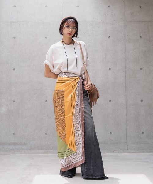 PAGEBOY(ページボーイ)の「USEDライクカコウT(Tシャツ/カットソー・レディース・ブラック/グレー系その他/オフホワイト/ブルー系その他・MEDIUM/LARGE)」の21枚目の写真