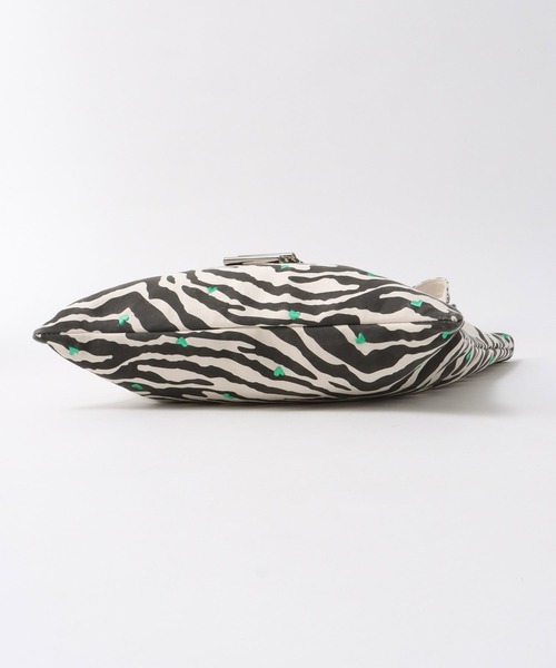 Three Four Time（ｽﾘｰﾌｫｰﾀｲﾑ）の「ハートエンブロイダリートート（トートバッグ・レディース・グレー/ブラック/ブラウン/ホワイト・FREE）」の19枚目の写真