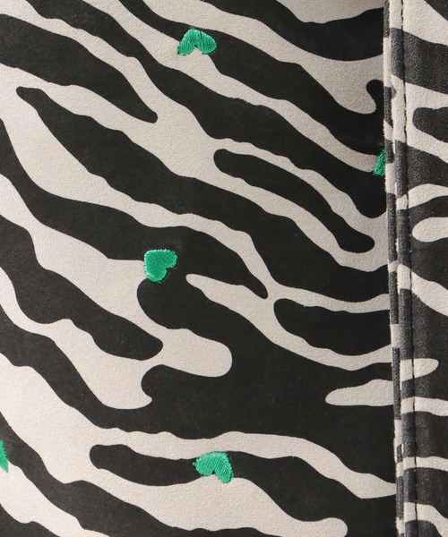 Three Four Time（ｽﾘｰﾌｫｰﾀｲﾑ）の「ハートエンブロイダリートート（トートバッグ・レディース・グレー/ブラック/ブラウン/ホワイト・FREE）」の21枚目の写真