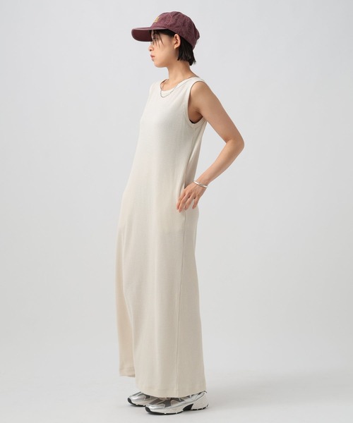 BAYFLOW（ベイフロー）の「ストレッチリブノースリーブワンピース（ワンピース・レディース・ブラック/オレンジ/アイボリー・FREE）」の14枚目の写真