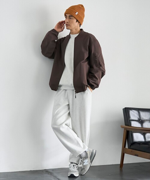 coen（コーエン）の「ハイカーテックブルゾン【防シワ/ストレッチ/撥水/ウォッシャブル】（MA-1・メンズ・ブラック/ダークブラウン/ダークグレー・S/M/L/XL）」の5枚目の写真