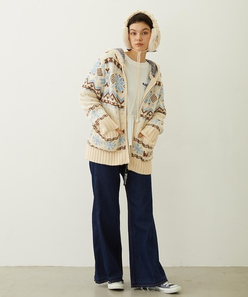 MILKFED.（ミルクフェド）の「CABLE KNIT EARMUFFS（イヤーマフ・レディース・オフホワイト/アッシュ/ブラック/ライトピンク・ONE SIZE）」の16枚目の写真