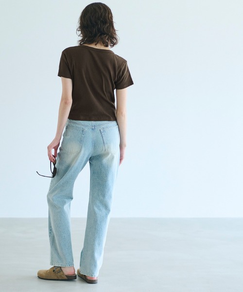 coca(coca)(コカ)の「リブヘンリーネックTシャツ(Tシャツ/カットソー・レディース・ブラック/グレー/ダークブラウン/ホワイト・S/M/L)」の14枚目の写真