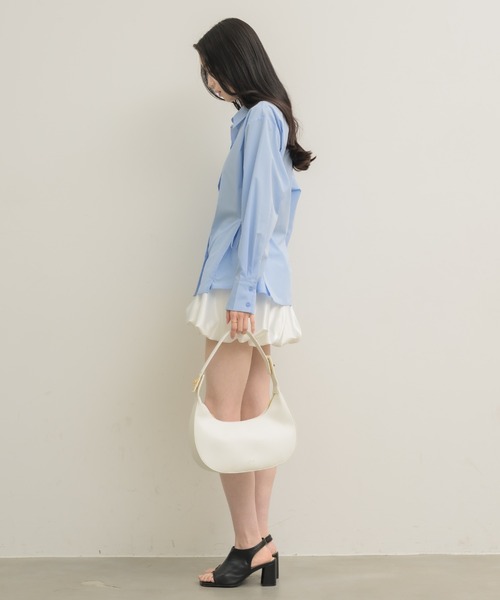 NEUNA(ヌナ)の「【他にない光沢感がポイント◎】サテンバルーンミニスカート(スカート・レディース・ブラック/オフホワイト/ブラウン・MEDIUM/LARGE/X-LARGE/SMALL)」の8枚目の写真