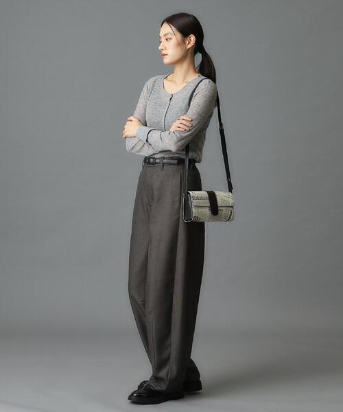 HIROKO HAYASHI(ヒロコハヤシ)の「PRATICO(プラティコ)ショルダーバッグ(ショルダーバッグ・レディース・アイボリー系・00)」の18枚目の写真