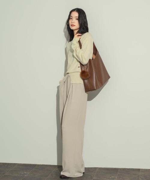 NEUNA（ヌナ）の「ステッチエコレザーバック（ショルダーバッグ・レディース・ブラック/ブラウン・FREE）」の16枚目の写真