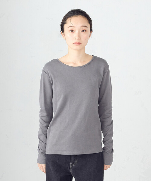 COMME CA ISM(コムサイズム)の「吸湿発熱 クルーネックTシャツ(Tシャツ/カットソー・レディース・ホワイト/グレー/ブラック/ネイビー・MEDIUM/LARGE)」の6枚目の写真