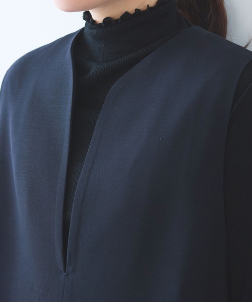 yuni(ユニ )の「レーヨンウール slit neck jumper スカート(ジャンパースカート・レディース・ネイビー/カーキ・FREE)」の19枚目の写真