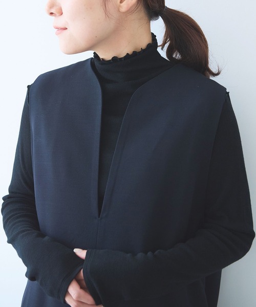 yuni(ユニ )の「レーヨンウール slit neck jumper スカート(ジャンパースカート・レディース・ネイビー/カーキ・FREE)」の18枚目の写真