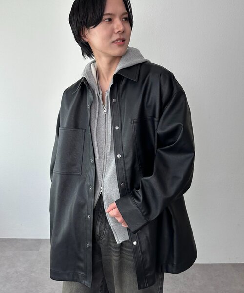 DISCOAT（ディスコート）の「【ユニセックス】フェイクレザーフェイクスエードアソートオーバーシャツ（シャツ/ブラウス・レディース・ブラック/ブラウン・FREE）」の5枚目の写真