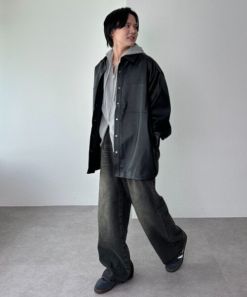 DISCOAT（ディスコート）の「【ユニセックス】フェイクレザーフェイクスエードアソートオーバーシャツ（シャツ/ブラウス・レディース・ブラック/ブラウン・FREE）」の8枚目の写真