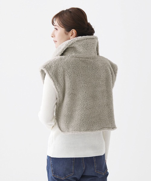 BACKYARD FAMILY（バックヤードファミリー）の「耳まであったか首元ベスト（その他ルームウェア・レディース・グレイッシュベージュ・FREE）」の8枚目の写真