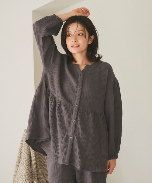 cross marche(クロスマルシェ)の「【LAFUKU/ラフク】ゆったり柔らかダブルガーゼパジャマ綿100%《上下セット》(ルームウェア/パジャマ・レディース・アイボリー/ベージュ/チャコール・LL/L/M)」の22枚目の写真