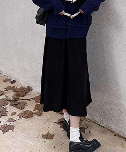 SallyLunn(サリーラン)の「コーデュロイフレアスカート(スカート・レディース・ブラウン/ブラック/グリーン・LARGE/MEDIUM)」の5枚目の写真