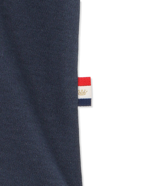 Petit Honfleur（プチオンフルール）の「パリプリントロンT【イワイリナコラボ・綿100%】（Tシャツ/カットソー・レディース・グレー/ネイビー・M/L）」の8枚目の写真