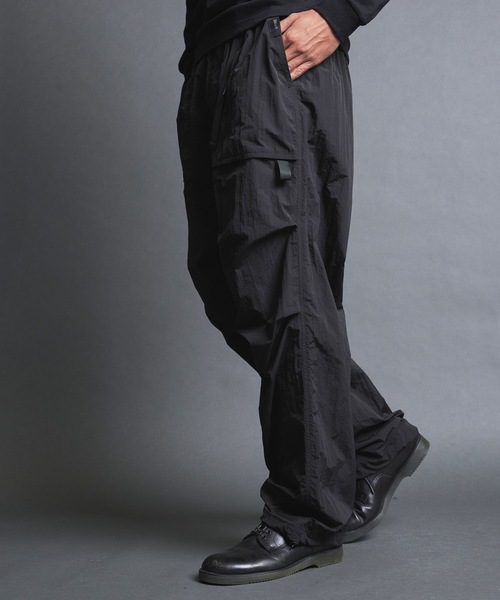 COMMON WARE(コモンウェアー)の「EM:NoiR ノアール Connect Pants/ ナイロン コネクト パンツ(その他パンツ・メンズ・ブラック・MEDIUM/LARGE)」の4枚目の写真