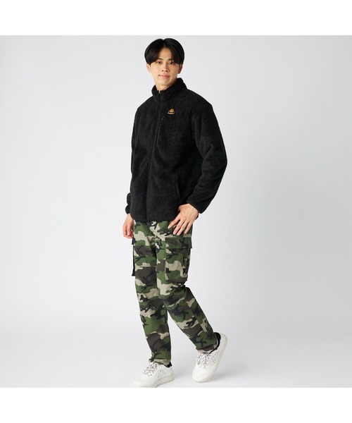 Kappa（カッパ）の「Kappa カッパ 軽量 防風 胸元ファスナーポケット付き シャギー トラックジャケット（ジャージ・メンズ・ブラック/ホワイト/ベージュ・M/L/LL）」の20枚目の写真