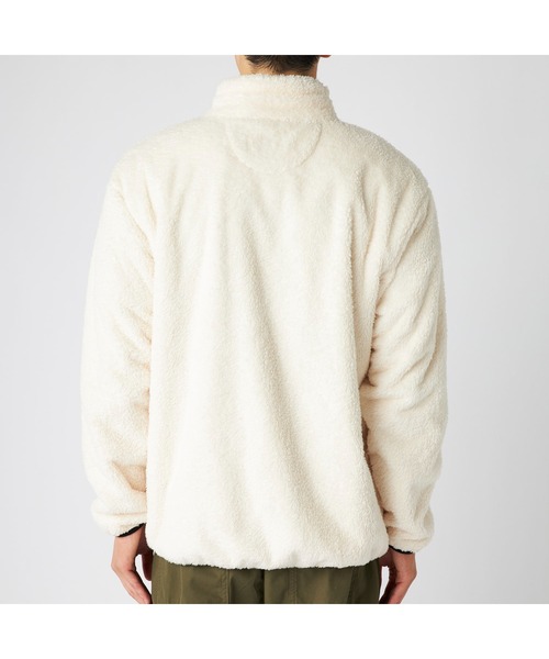 Kappa（カッパ）の「Kappa カッパ 軽量 防風 胸元ファスナーポケット付き シャギー トラックジャケット（ジャージ・メンズ・ブラック/ホワイト/ベージュ・M/L/LL）」の11枚目の写真