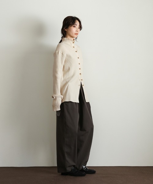 select MOCA Et（セレクトモカエト）の「【Et】Button Design High-Neck Rib Knit Cardigan（カーディガン/ボレロ・レディース・ネイビー/ライトベージュ/ブラック・FREE）」の14枚目の写真
